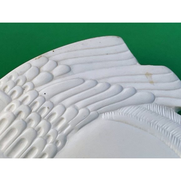 Vintage 1980s Laurel Burch Snow Dove Bird Brooch Resin - Picture 8 of 10